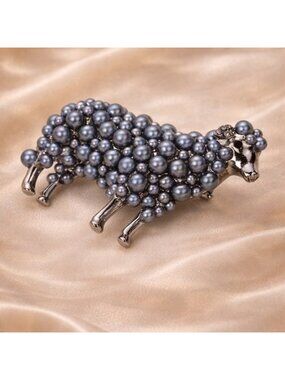 Vintage Gray Pearl Sheep Brooch